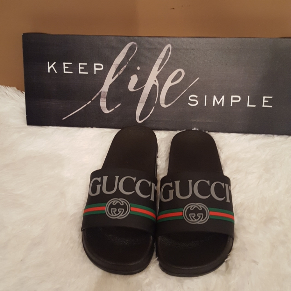 Men slippers /Flip Flops
